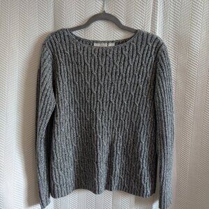 Liz Claiborne Vintage Grey Cable Knit Sweater Metallic Thread Medium Chunky Cozy